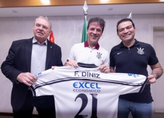 Corinthians acerta com Fernando Diniz como novo técnico do clube Corinthians acerta com Fernando Diniz