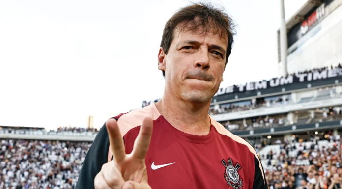 Corinthians amplia hegemonia sobre o Vasco e mantém tabu de quase 20 anos em São Paulo Corinthians amplia hegemonia sobre o Vasco e mantém tabu