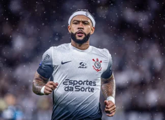Depay faz publicação enigmática e levanta dúvidas sobre futuro no Corinthians Depay faz publicação enigmática e levanta dúvidas