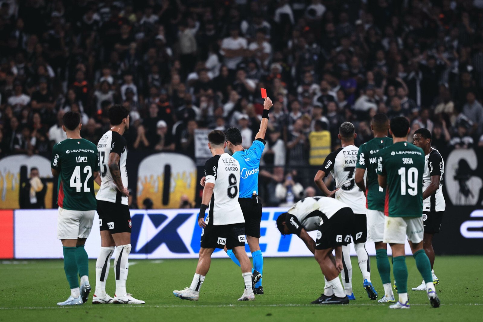 Dérbi paulista termina empatado sem gols