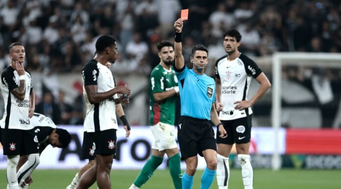 Dérbi paulista termina empatado sem gols e com duas expulsões do Corinthians Dérbi paulista termina empatado sem gols