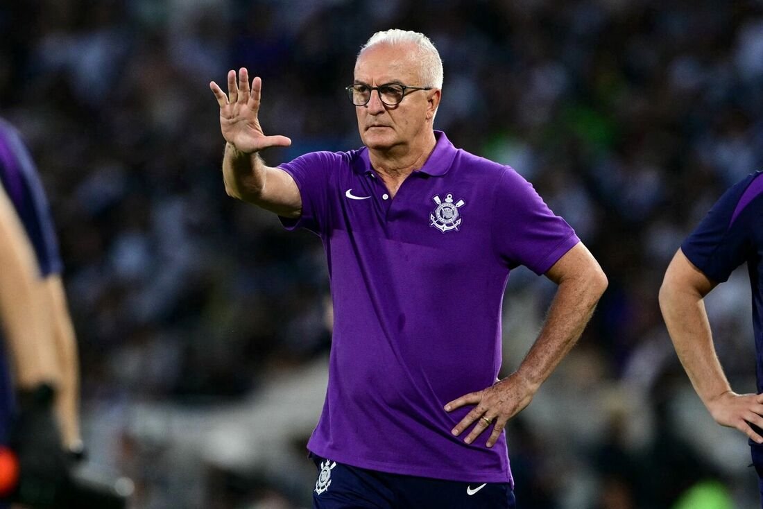 Dorival Jr. é demitido após sequência sem vitórias