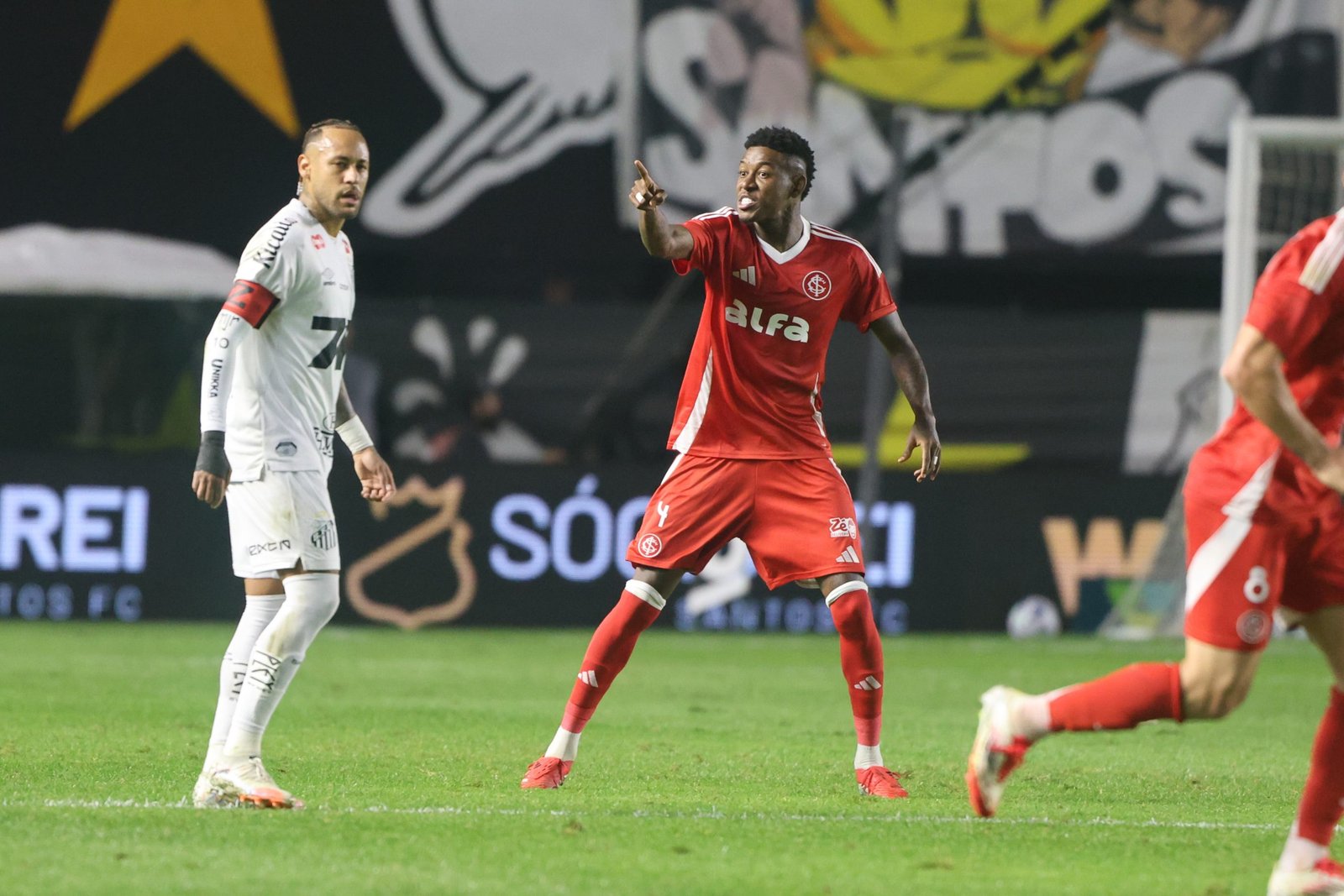 Santos entra no Z4 e acende alerta real