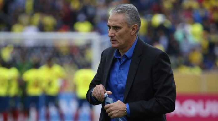 Tite anuncia retorno ao futebol após pausa para cuidar da saúde: “Voltei mais forte” Tite anuncia retorno ao futebol após pausa para cuidar da saúde