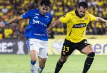 Cruzeiro atropela o Barcelona de Guayaquil, garante vaga nas oitavas e faz sua melhor atuação na Libertadores Cruzeiro atropela o Barcelona de Guayaquil, garante vaga nas oitavas