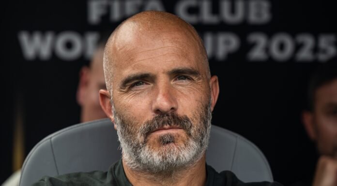 Enzo Maresca surge como favorito para suceder Guardiola e pode gerar disputa entre Manchester City e Chelsea Enzo Maresca surge como favorito para suceder Guardiola