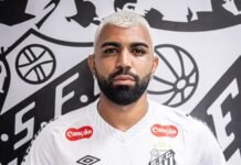 Gabigol marca, provoca torcida com gesto obsceno, é expulso e ofusca vitória do Cruzeiro sobre o Vitória Gabigol marca, provoca torcida com gesto obsceno, é expulso