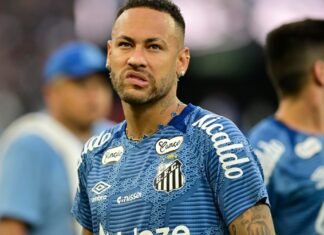 Maioria dos brasileiros rejeita convocação de Neymar para a Copa e debate expõe ruptura entre craque e torcida Maioria dos brasileiros rejeita convocação de Neymar para a Copa