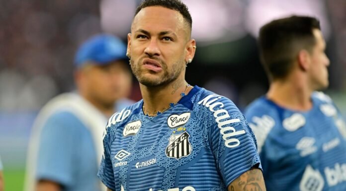 Maioria dos brasileiros rejeita convocação de Neymar para a Copa e debate expõe ruptura entre craque e torcida Maioria dos brasileiros rejeita convocação de Neymar para a Copa