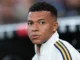 Petição pela saída de Mbappé do Real Madrid explode nas redes e expõe crise profunda no clube Petição pela saída de Mbappé do Real Madrid explode nas redes