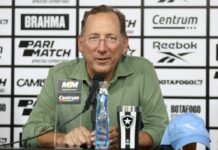 Agência de Fair Play Financeiro adverte Botafogo e clube pode receber multa de R$ 100 mil por descumprimento Agência de Fair Play Financeiro adverte Botafogo