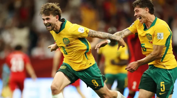 Com golaço e atuação consistente, Austrália surpreende a Turquia e estreia com vitória na Copa do Mundo Com golaço e atuação consistente, Austrália surpreende a Turquia e estreia com vitória na Copa do Mundo