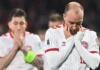Eriksen desmaia durante amistoso entre Dinamarca e Ucrânia e gera momentos de tensão às vésperas da Copa do Mundo Eriksen desmaia durante amistoso entre Dinamarca e Ucrânia