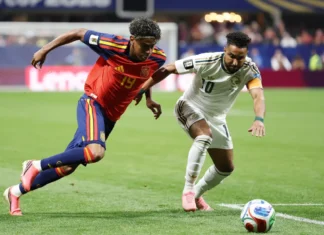 Espanha atropela a Arábia Saudita, assume liderança do Grupo H e envia recado aos concorrentes na Copa Espanha atropela a Arábia Saudita, assume liderança do Grupo H e envia recado aos concorrentes na Copa