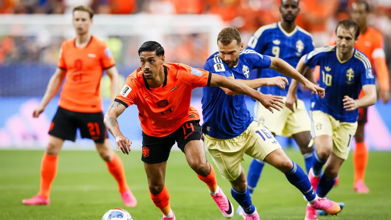 Holanda atropela a Suécia, assume liderança do Grupo F e entra no radar dos favoritos da Copa do Mundo