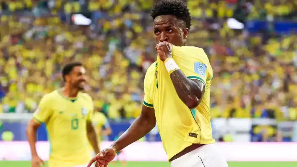 Messi lidera a artilharia da Copa do Mundo de 2026, com Vini Jr., Mbappé, Dembélé e Haaland na disputa pela Chuteira de Ouro.