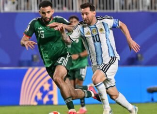 Messi marca hat-trick, Argentina vence a Argélia e estreia com autoridade na Copa do Mundo Messi marca hat-trick, Argentina vence a Argélia e estreia com autoridade na Copa do Mundo