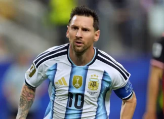 Messi quebra recorde histórico, Argentina vence a Áustria e garante vaga no mata-mata da Copa Messi quebra recorde histórico, Argentina vence a Áustria e garante vaga no mata-mata da Copa