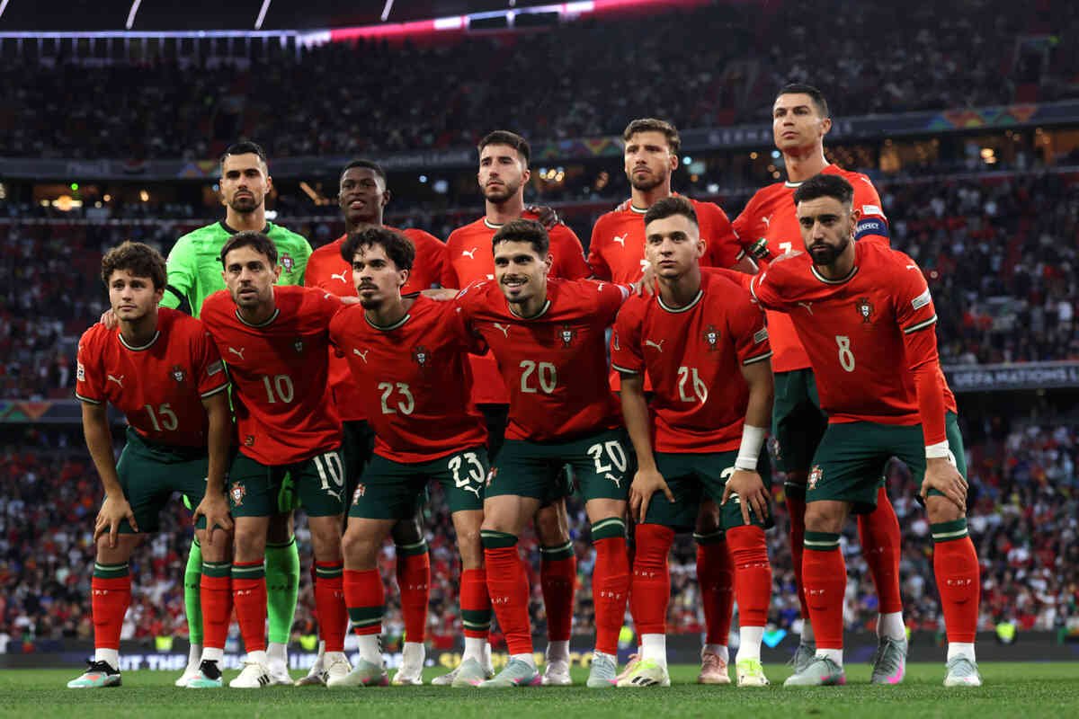 Cristiano Ronaldo e Luka Modrić antes do confronto entre Portugal e Croácia pela Copa do Mundo de 2026.