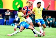 Noruega elimina o Brasil com dois gols de Haaland e avança às quartas de final da Copa do Mundo 2026 Erling Haaland comemora um dos gols da vitória da Noruega sobre o Brasil nas oitavas de final da Copa do Mundo de 2026.