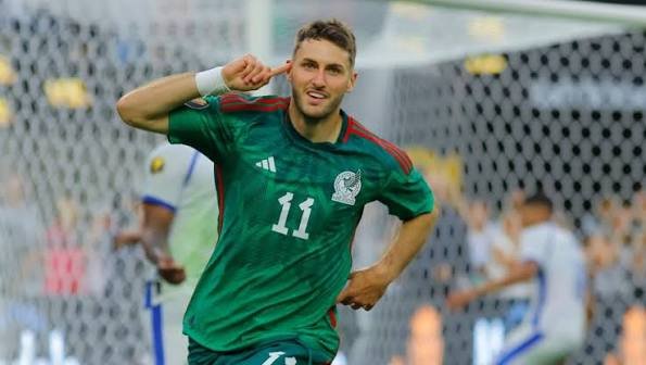 Montagem ilustrativa com Erling Haaland, Vinícius Júnior, Harry Kane, Jude Bellingham e Santiago Giménez, destaques dos jogos deste domingo pelas oitavas de final da Copa do Mundo de 2026.