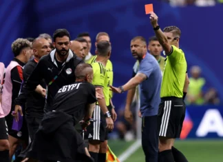 FIFA responde ao Egito e defende arbitragem após polêmica contra a Argentina na Copa do Mundo 2026 Pierluigi Collina durante pronunciamento sobre a arbitragem da partida entre Argentina e Egito na Copa do Mundo de 2026.