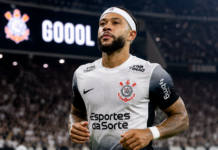 Memphis Depay deixa o Corinthians após clube desistir da renovação; entenda o caso Memphis Depay durante sua passagem pelo Corinthians antes do fim do contrato em 2026.