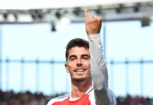 Arsenal vira sobre Chelsea por 2 a 1, mantém 100% na Premier League e amplia tabu no clássico