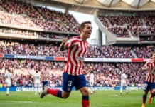 Atlético vence Real Madrid em dérbi quente e ultrapassa rival em LaLiga