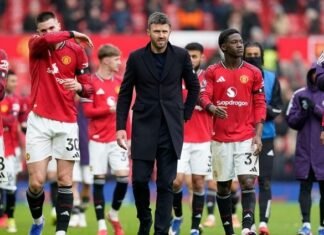 Manchester United visita o Fulham pressionado após início ruim e queda na Copa da Liga