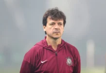 Corinthians cai de 64,6% para 45,5% após a Copa e aumenta pressão sobre Fernando Dini