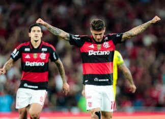 Flamengo vence Mirassol, fica a um ponto do Palmeiras e pode assumir liderança do Brasileirão no domingo