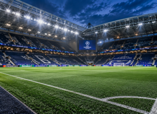 Por que a Champions League permite gramado sintético e quais regras a UEFA exige