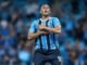 Grêmio vence Internacional por 3 a 1 no Gre-Nal e avança à semifinal da Copa do Brasil