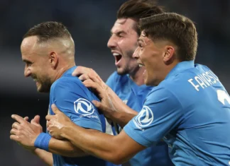 Napoli vence Bologna, encerra série de três derrotas e ganha fôlego na Serie A