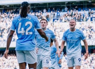Manchester City vence Sunderland por 5 a 3 e mantém 100% na Premier League