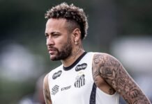 Neymar pode voltar ao Santos nesta semana após quase um mês fora por lesão