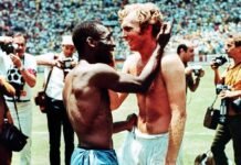 Por que jogadores de futebol trocam camisas depois dos jogos? Entenda como nasceu a tradição