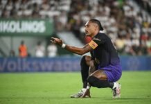 Raphinha chega à Champions como artilheiro do Barcelona e amplia opções para a Seleção