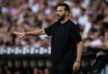 Valencia demite Carlos Corberán e expõe contraste com rotatividade de técnicos no Brasileirão