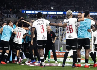 Vasco chega à terceira semifinal seguida e transforma Copa do Brasil em fonte milionária de receita
