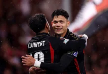 Bournemouth goleia Milan por 3 a 0 e mantém campanha perfeita na Europa League