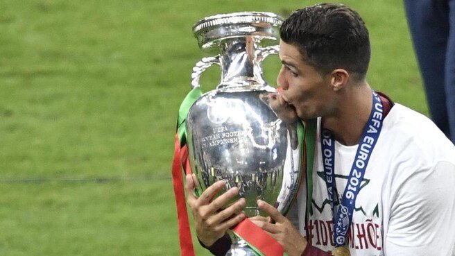 Cristiano Ronaldo deixa seleção portuguesa: relembre 10 jogos históricos de CR7