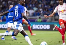 Cruzeiro sofre quatro gols do Bragantino e perde chance de entrar no G-4