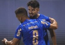 Palmeiras vence Bahia, chega a 60 pontos e fica a um do líder Flamengo