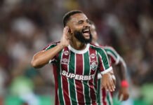 Fluminense vence Internacional de virada por 2 a 1 e complica rival na luta contra o rebaixamento